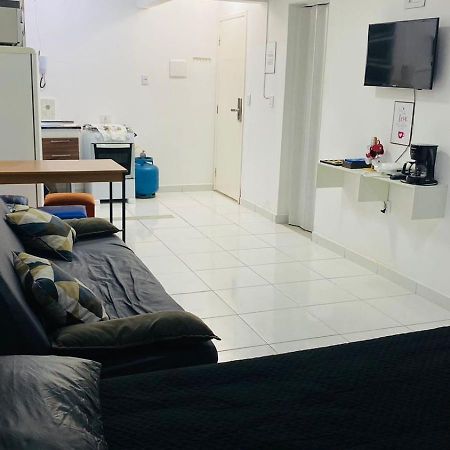 פראייה גראנדה Apartamento Kit Net Pe Na Areia מראה חיצוני תמונה